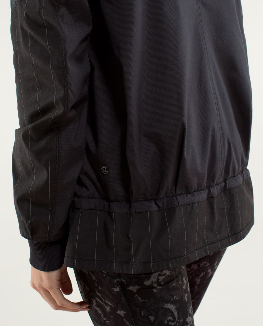 Lululemon Run:  Bandit Jacket *Reflective - Black