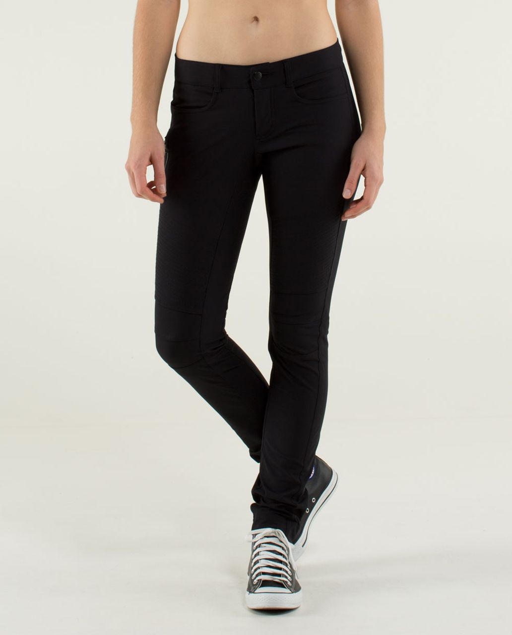 Buy the Lululemon Athletica Black Pants Women's 12