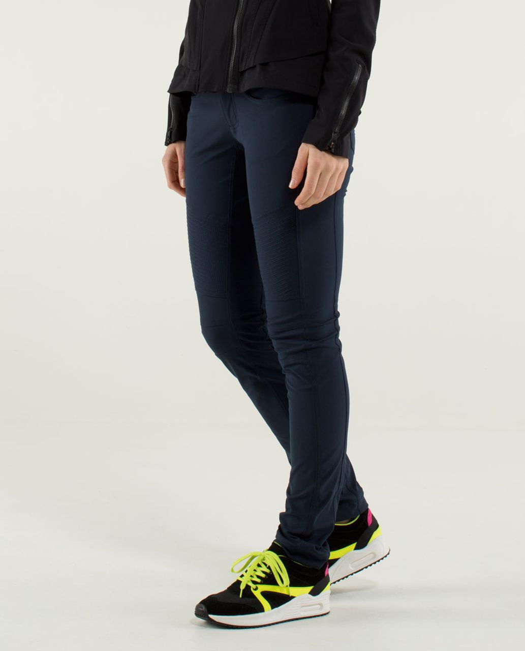 Lululemon Move Lightly Pant *25 Size 6 - $49 - From Emily