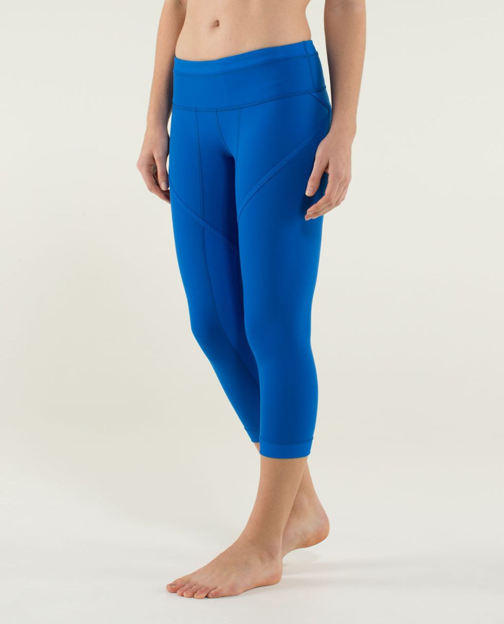 Lululemon Roll Out Crop - Baroque Blue