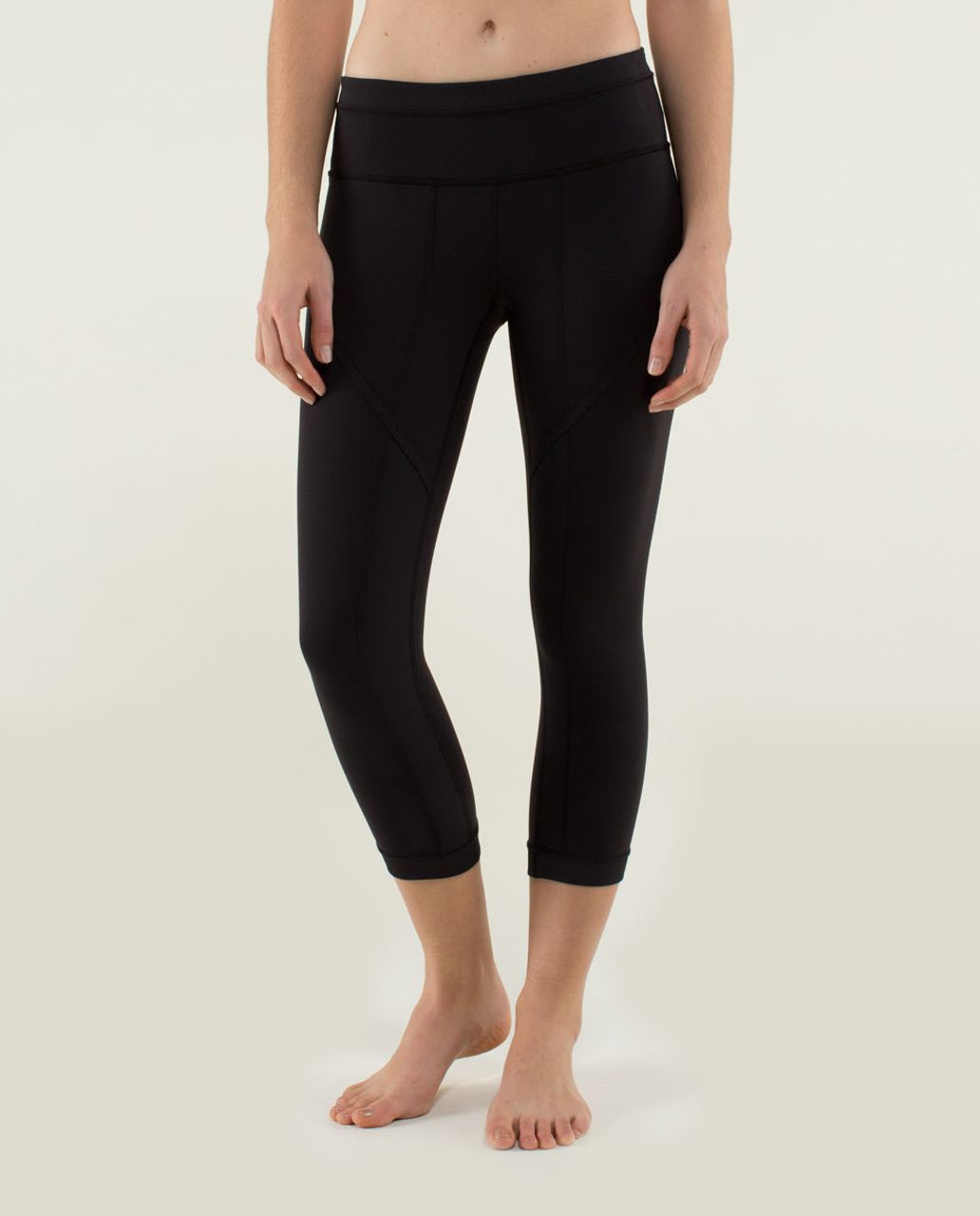 Lululemon Roll Out Crop - Black