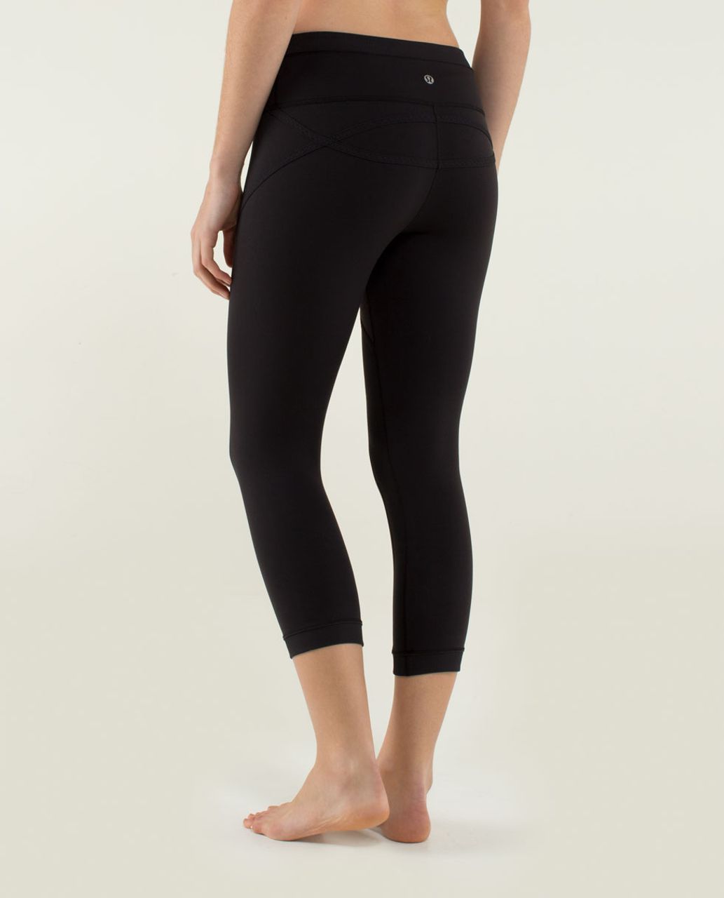 Lululemon Roll Out Crop - Black