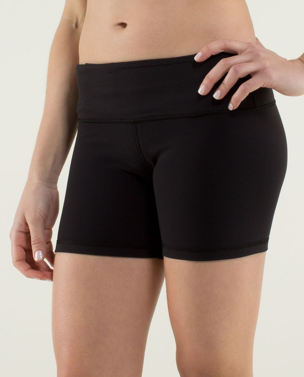 Lululemon Reverse Groove Short (Regular) *Full-On Luon - Black / Quilt Winter 13-17