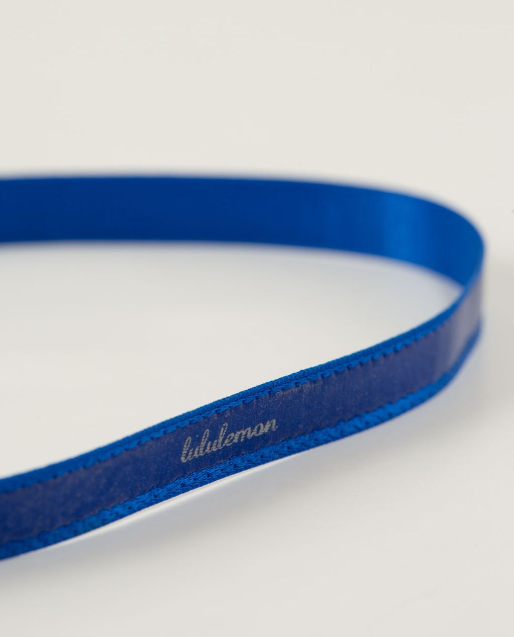 Lululemon Skinniest Satin Pirouette Headband - Baroque Blue