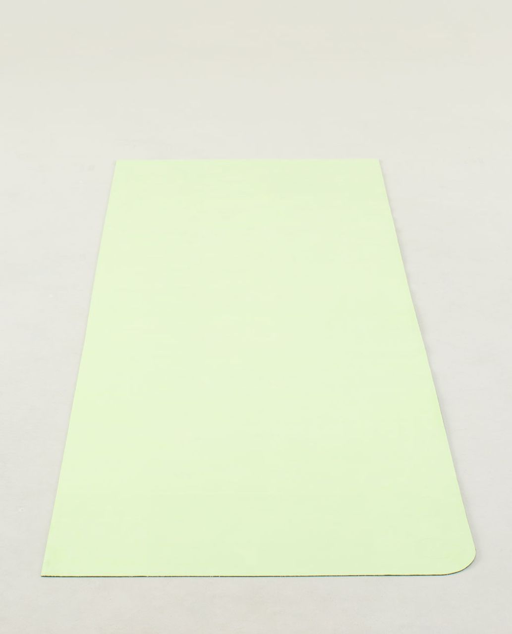 Lululemon The Hot (Towel) Mat - Faded Zap / Deep Coal