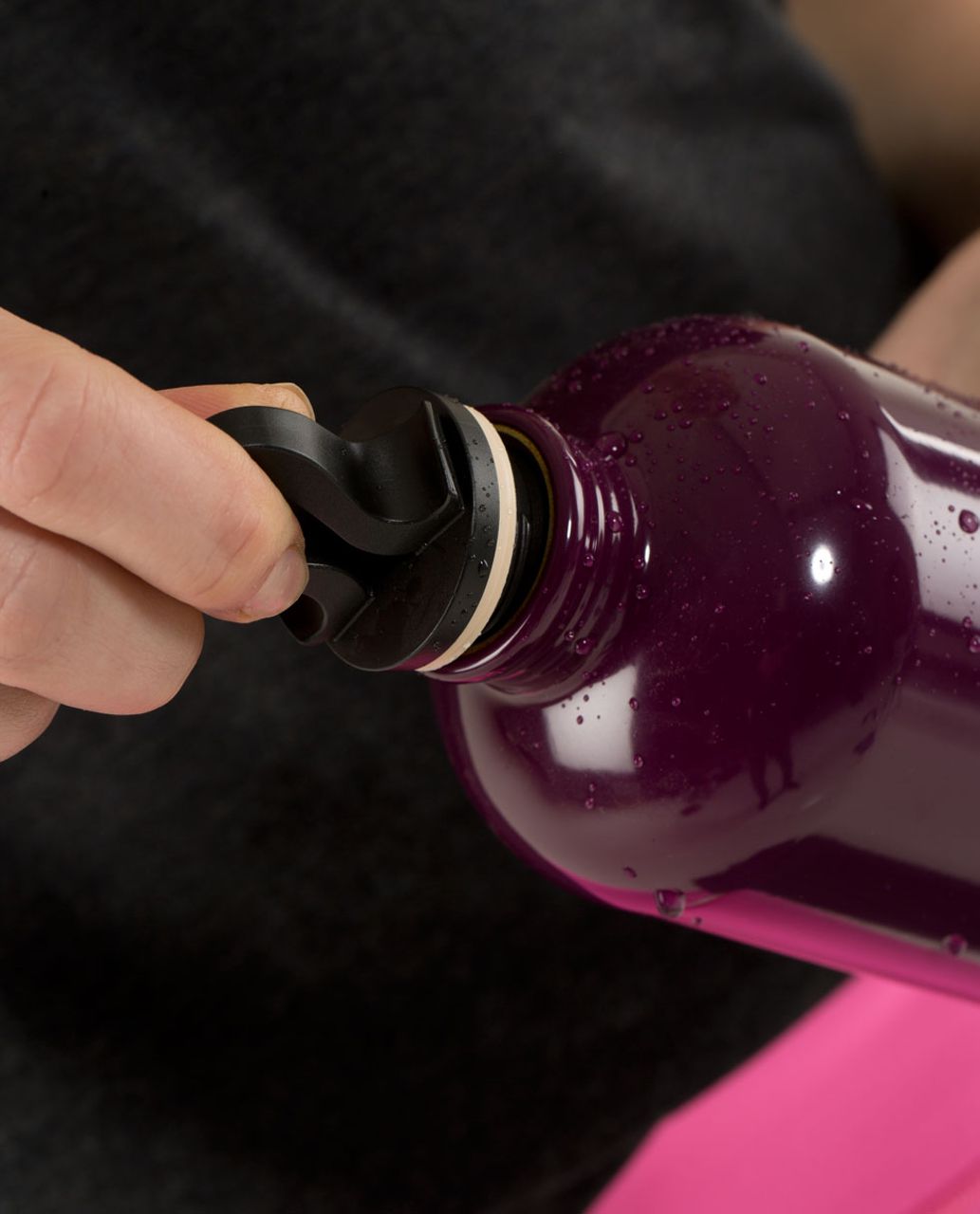 Lululemon Sigg 1L Bottle - Deep Zinfandel