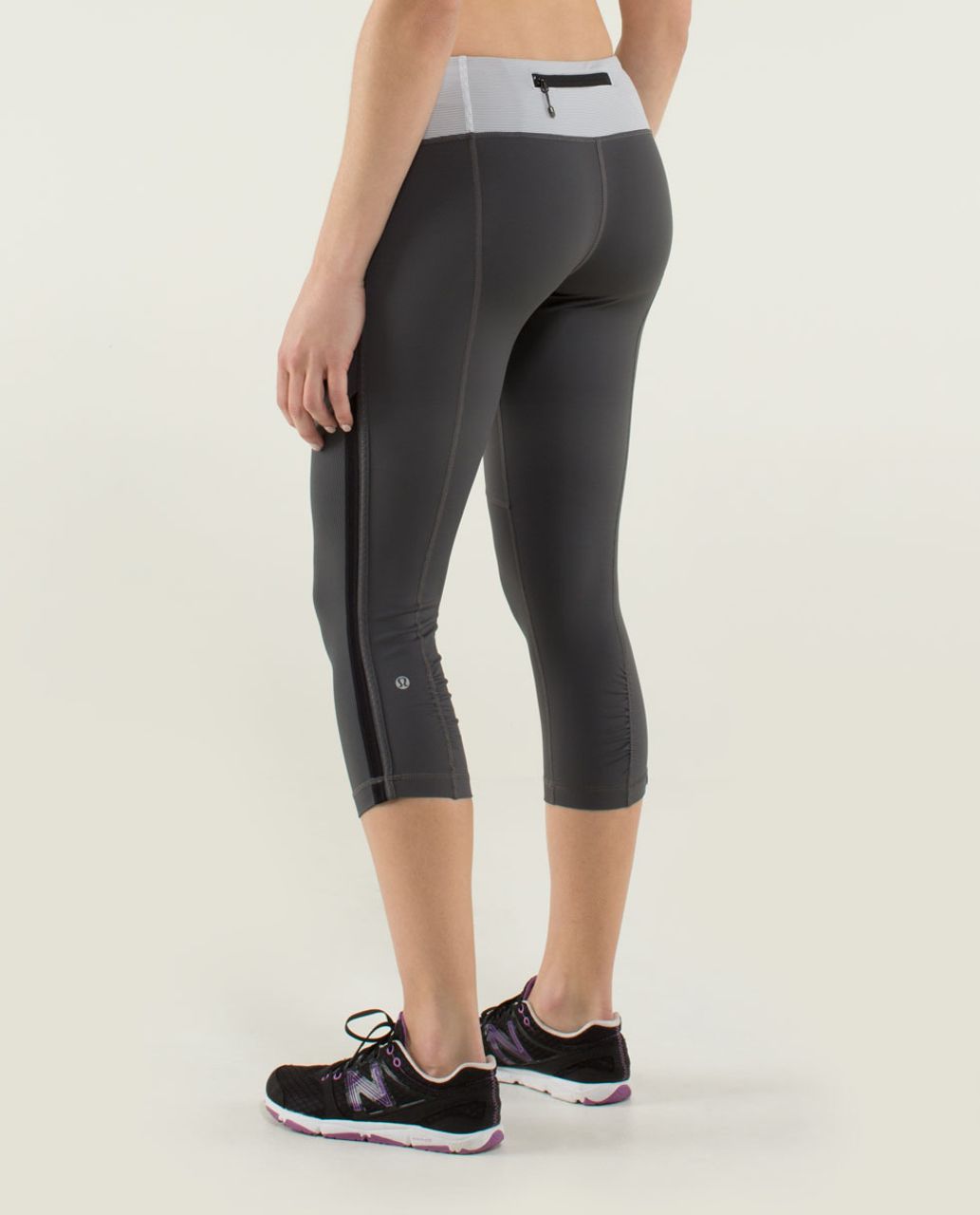 Lululemon Race With Grace Crop - Soot Light / Wee Stripe White Ambient Grey