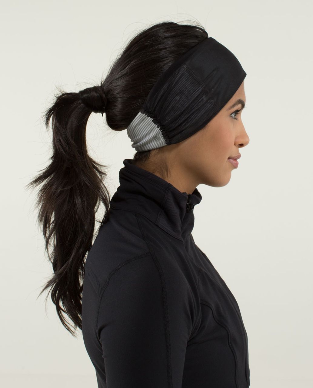 Lululemon Frosty Run Ear Warmer *Reflective - Wee Stripe White Ambient Grey / Black