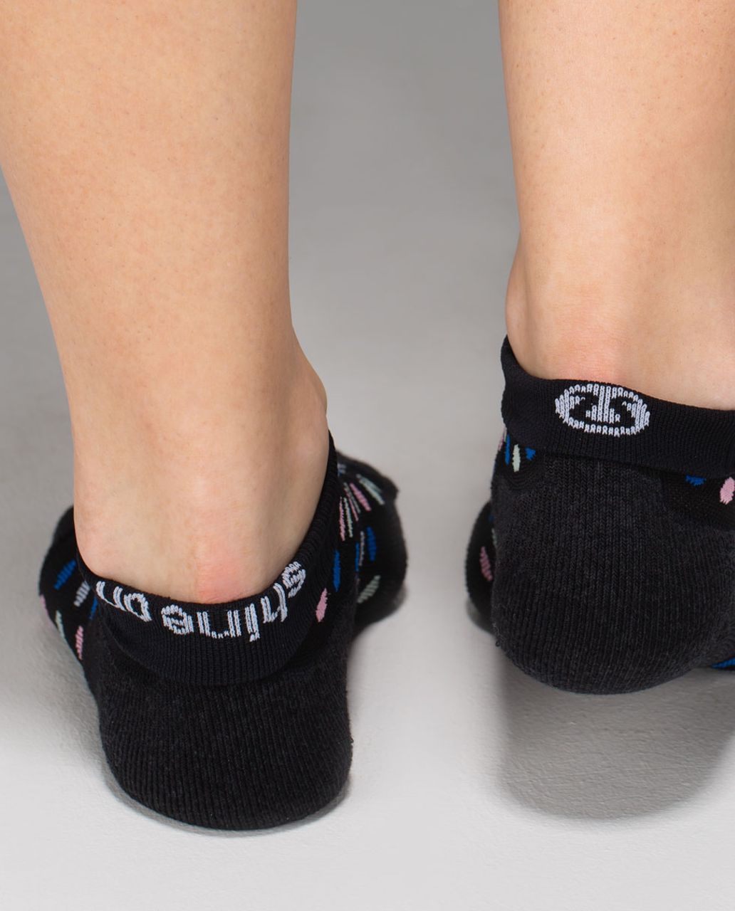 Lululemon Ultimate Padded Run Sock *Reflective - Womens Padded Reflective Polka Dot Multi