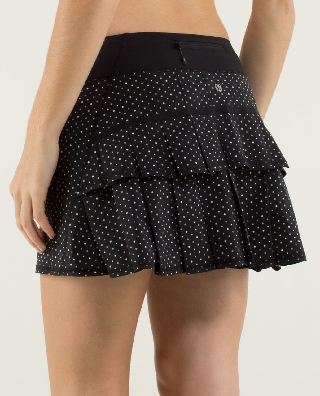 bulk purchase discount Lululemon Black Pace Setter Skirt 6