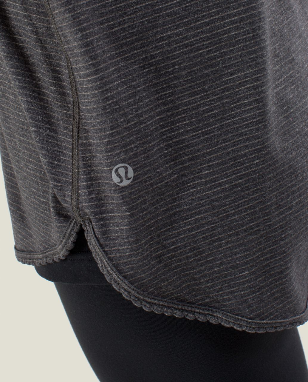 Lululemon 105 F Singlet *Silver - Heathered Dark Grey