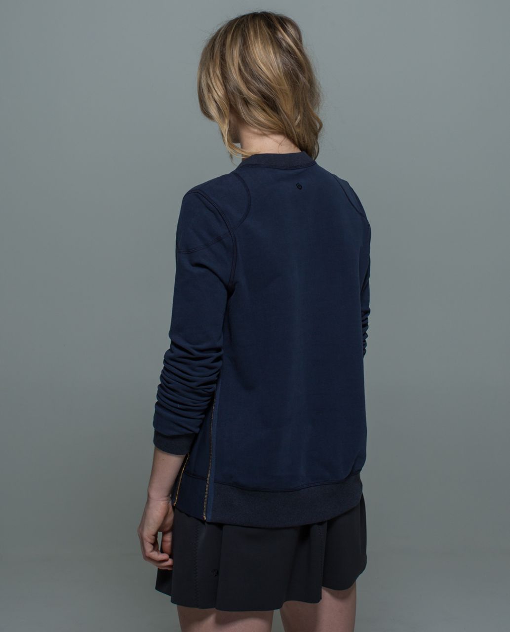 Lululemon Future Varsity Pullover - Inkwell