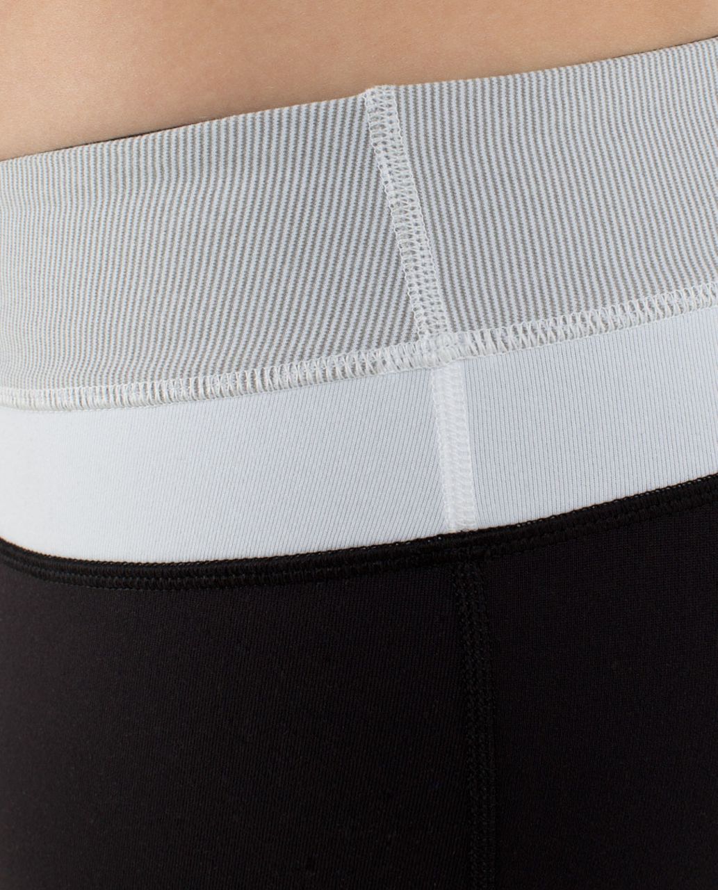 Lululemon Skinny Groove Pant *Full-On Luon - Black / Wee Stripe White Heathered Medium Grey / White