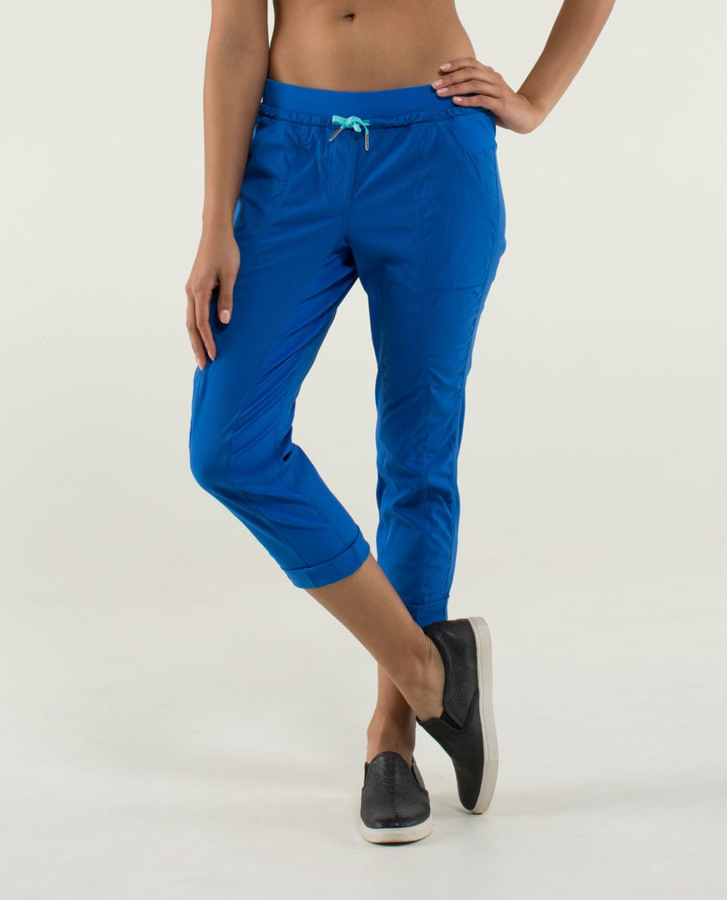 Lululemon Street To Studio Crop *No Liner - Baroque Blue