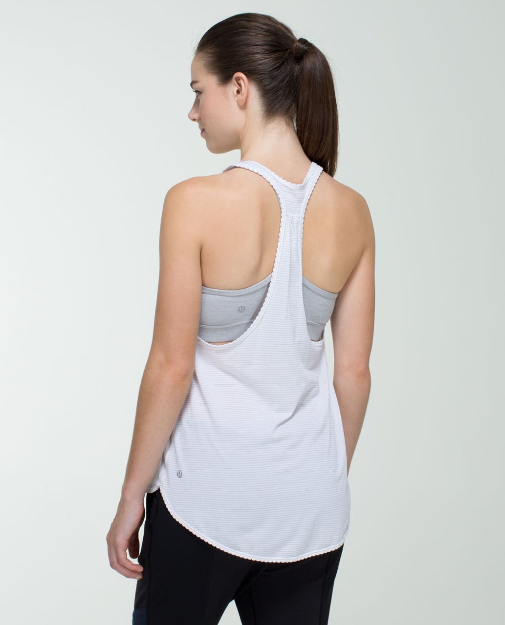 Lululemon 105 F Singlet *Silver - White