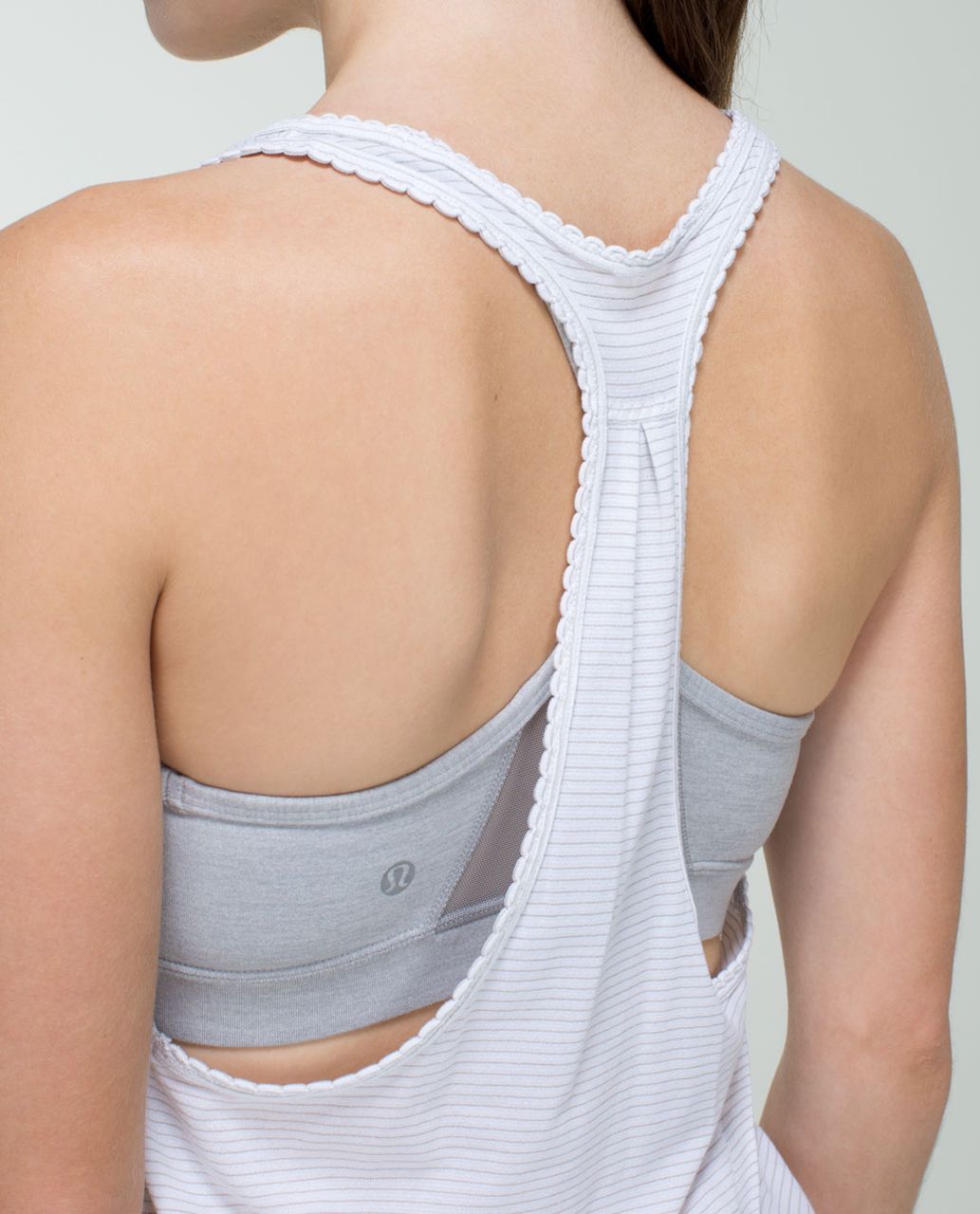 Lululemon 105 F Singlet *Silver - White