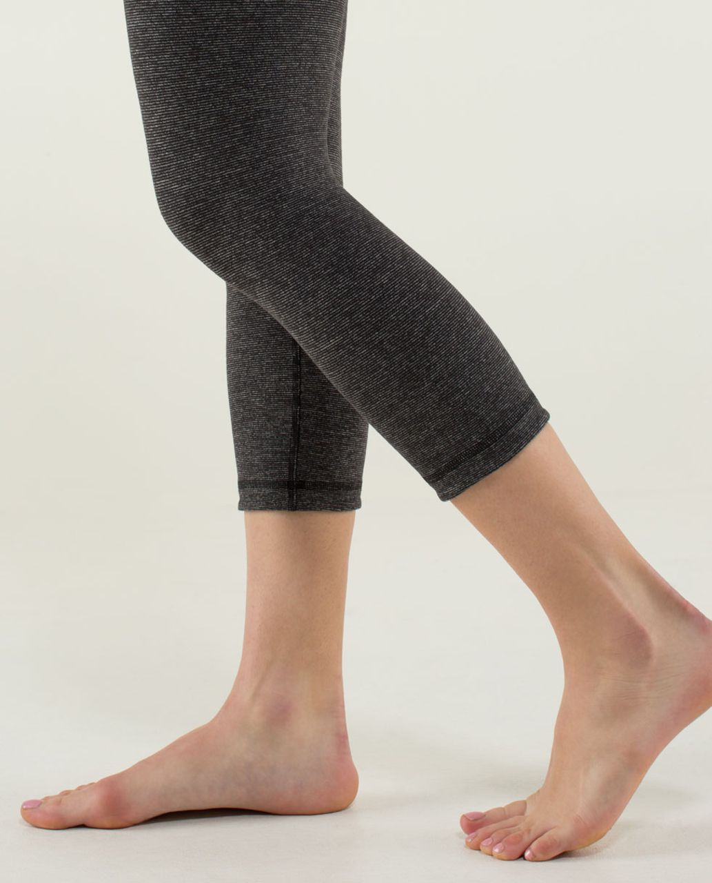 Lululemon Wunder Under Crop *Reversible - Wee Stripe Black Heathered Black /  Black