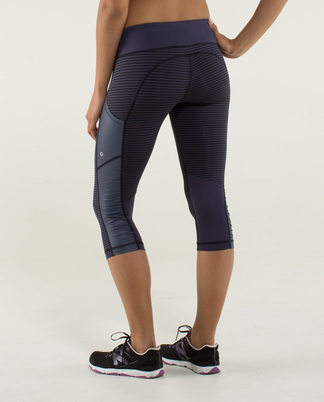 Lululemon Cut The Crop - 1 / 8 Stripe Cadet Blue / Cadet Blue