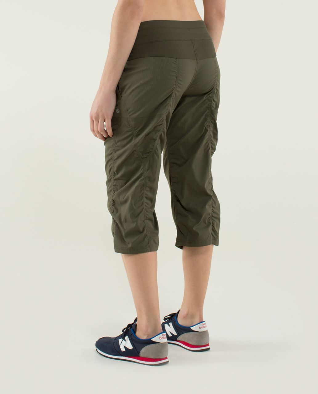 Lululemon Studio Crop *No Liner - Fatigue Green - lulu fanatics