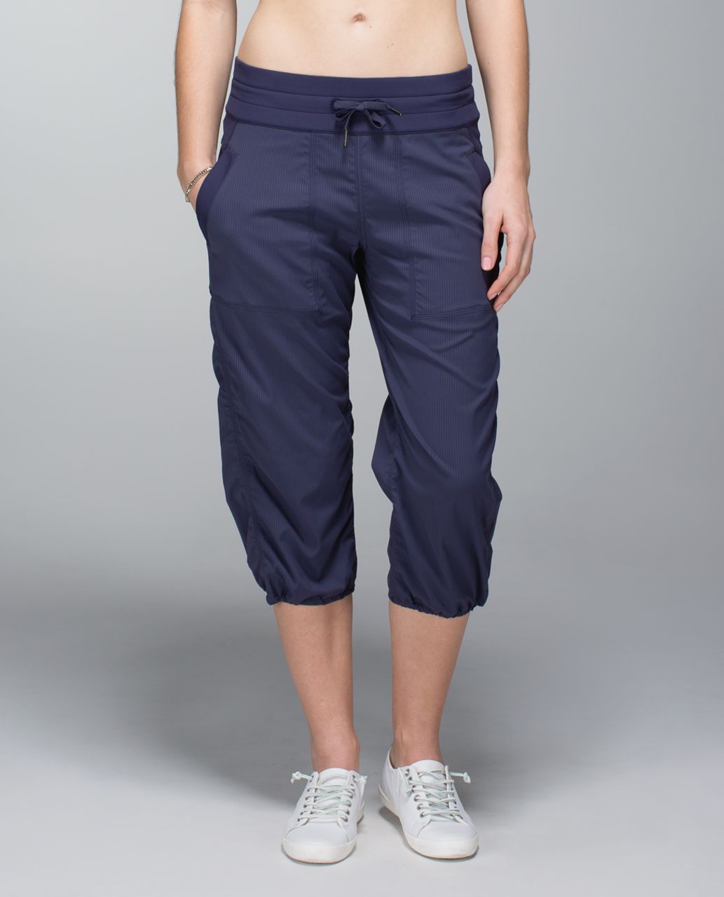 Lululemon Dance Studio Pants Womens 2 Blue Navy Striped Cropped