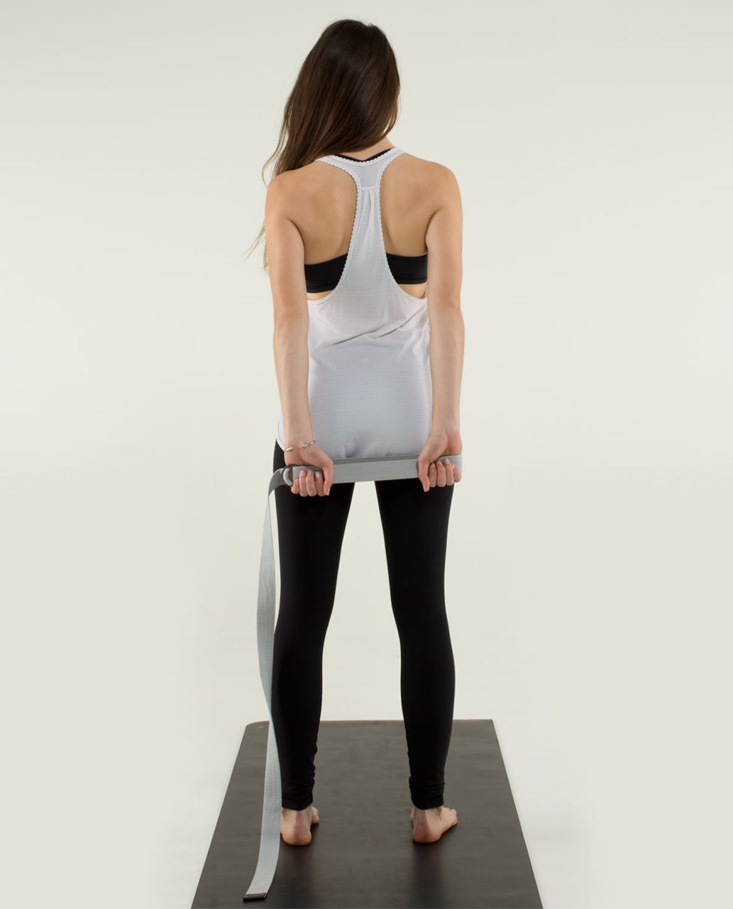 Lululemon No Limits Stretching Strap - Silver Spoon