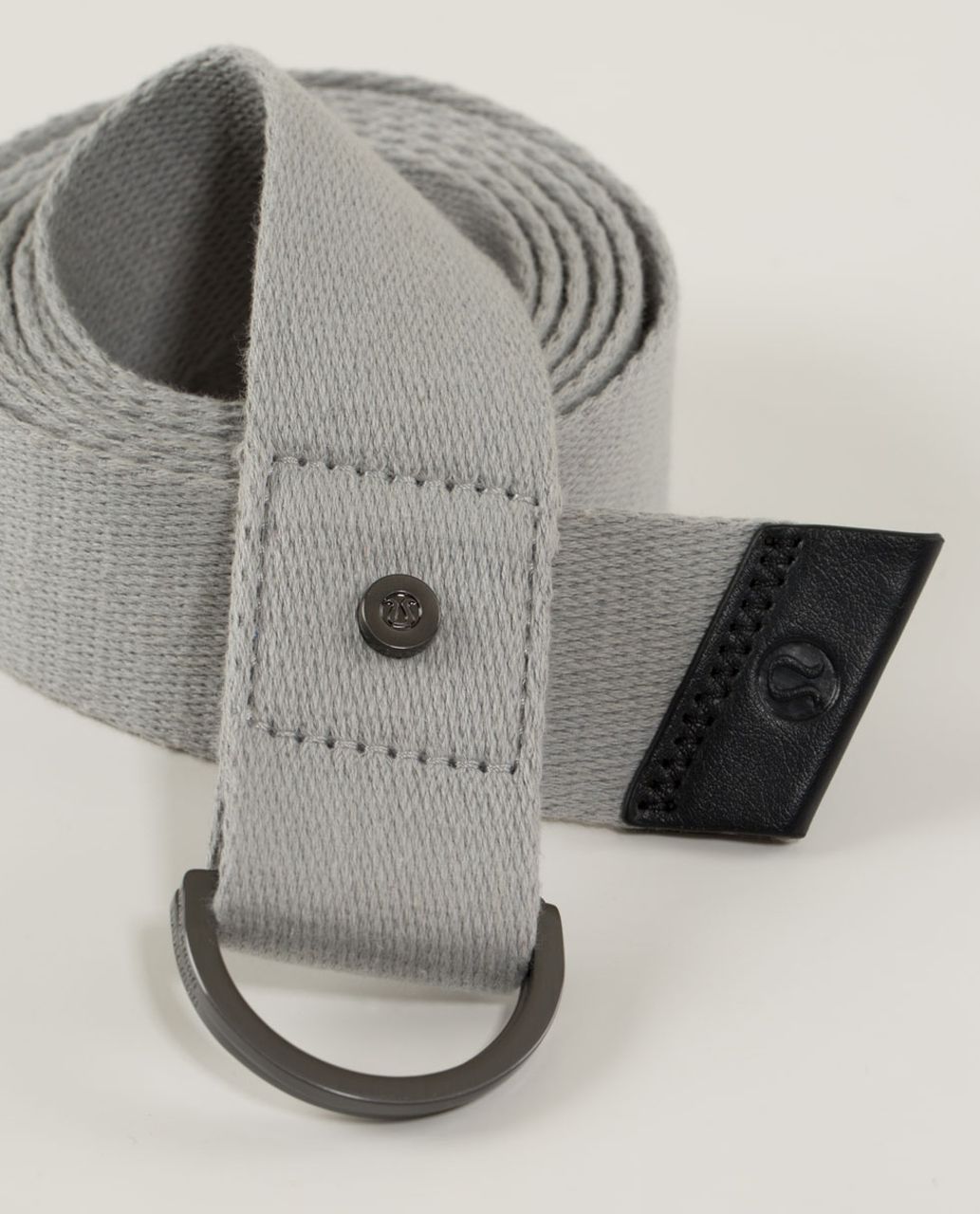 Lululemon No Limits Stretching Strap - Silver Spoon