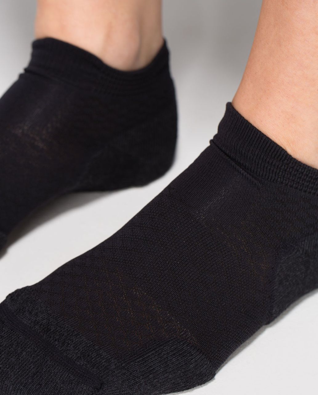 Lululemon Women's Ultimate Padded Run Sock - Checker Black (First Release)