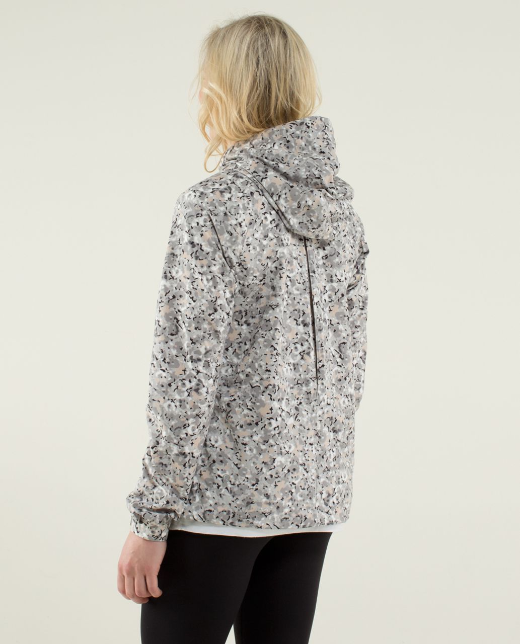 Lululemon Rise & Shine Jacket II - Not So Petite Fleur Silver Spoon / White