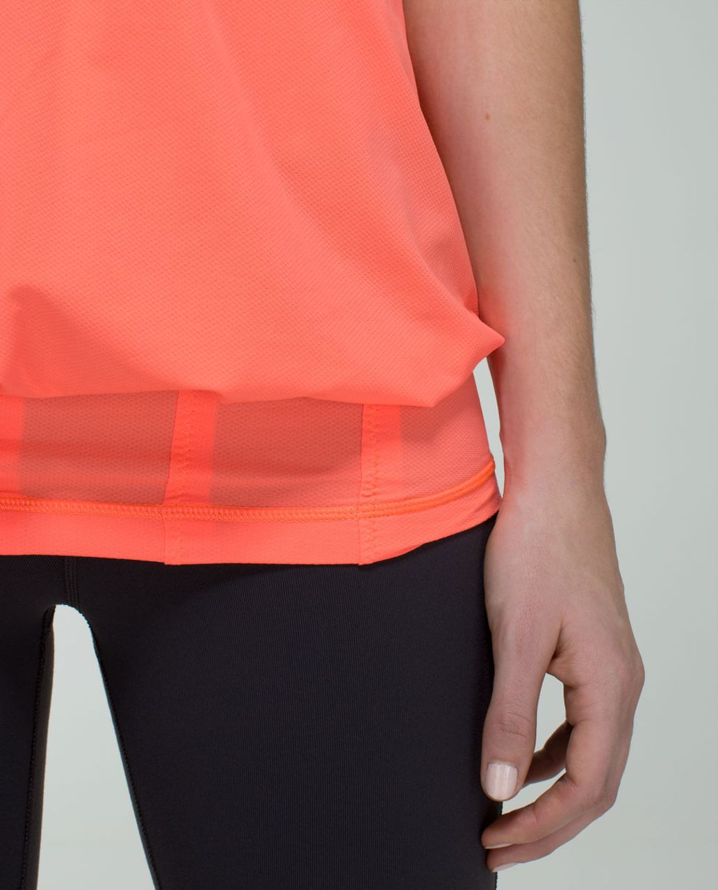 Lululemon Flow & Go Tank - Very Light Flare / Silver Spoon