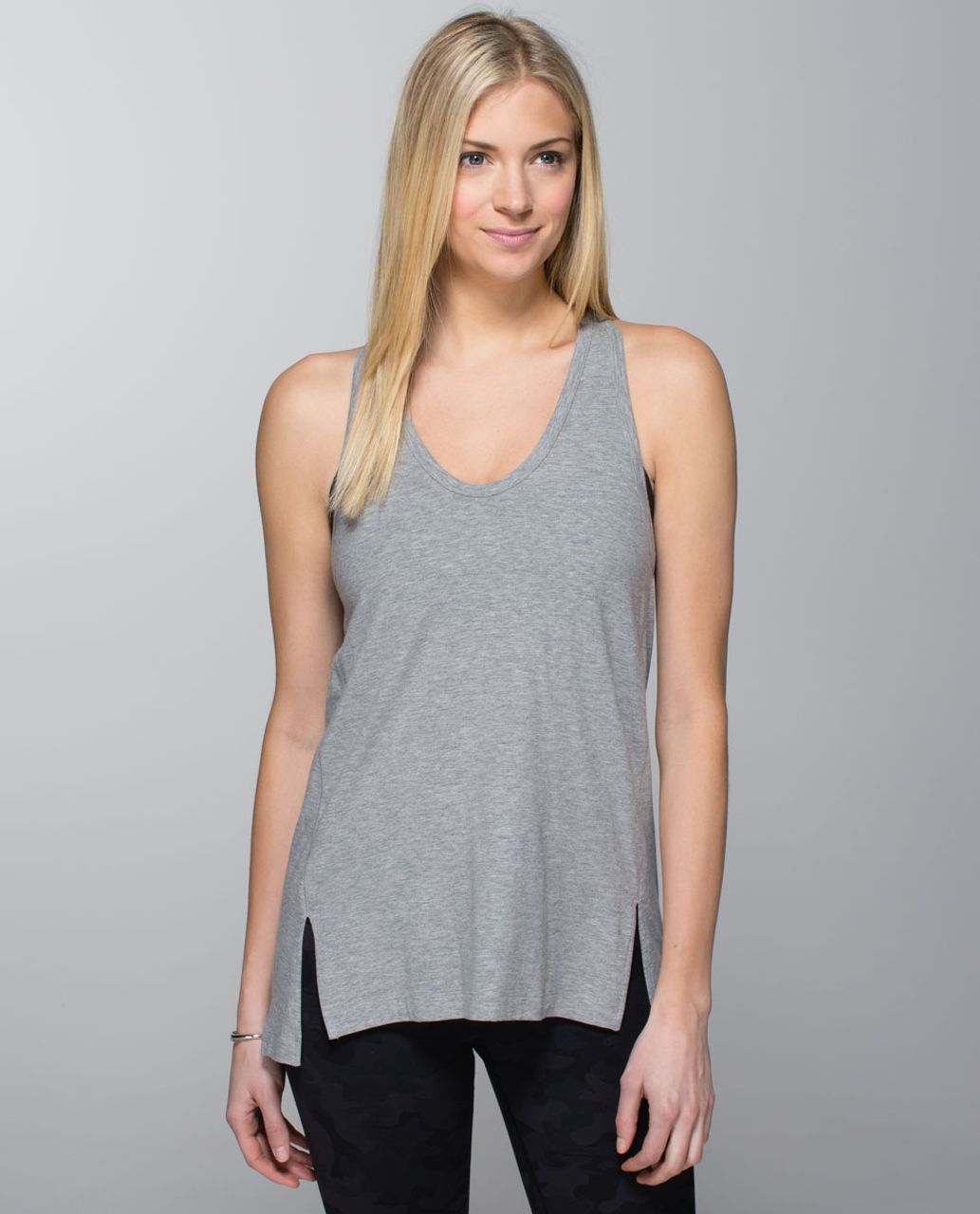 Lululemon Mountain Tank - Heathered Medium Grey