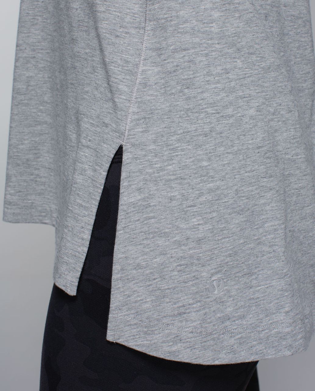 Lululemon Mountain Tank - Heathered Medium Grey