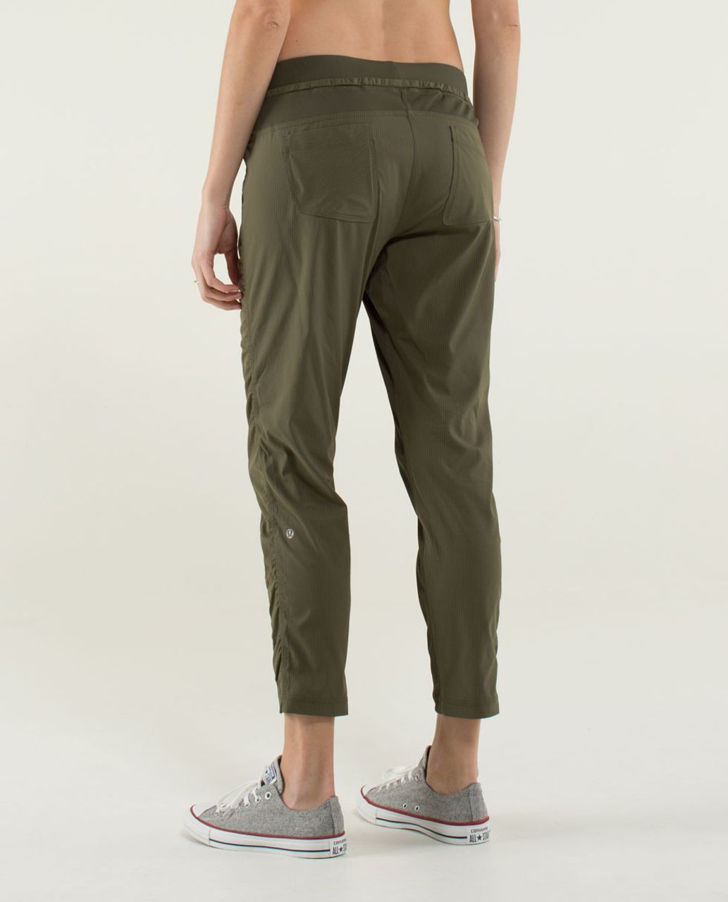 NEW LULULEMON Street to Studio Pant II 2 Barracks Green Unlined 