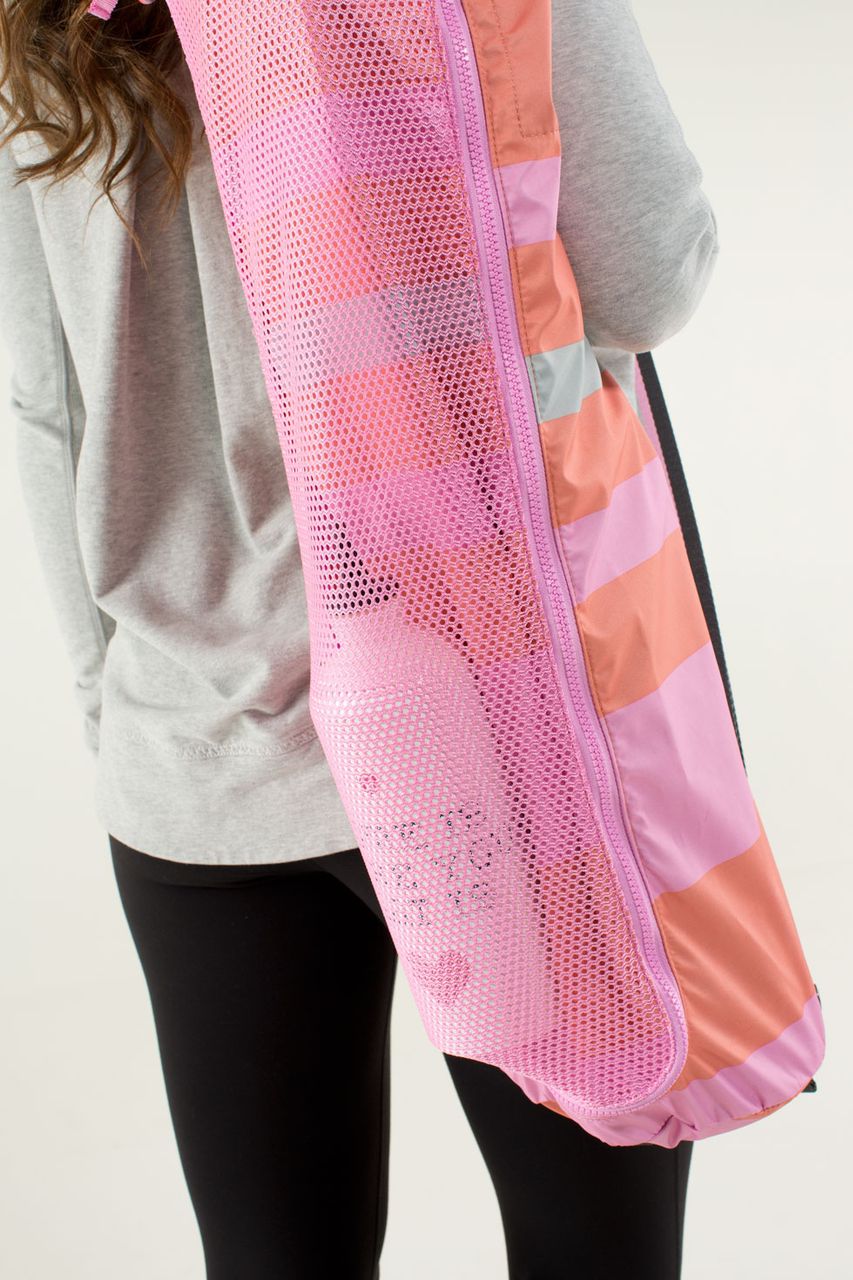 Lululemon Drishti Yoga Tote - Half Opulent Stripe Printed Very Light Flare