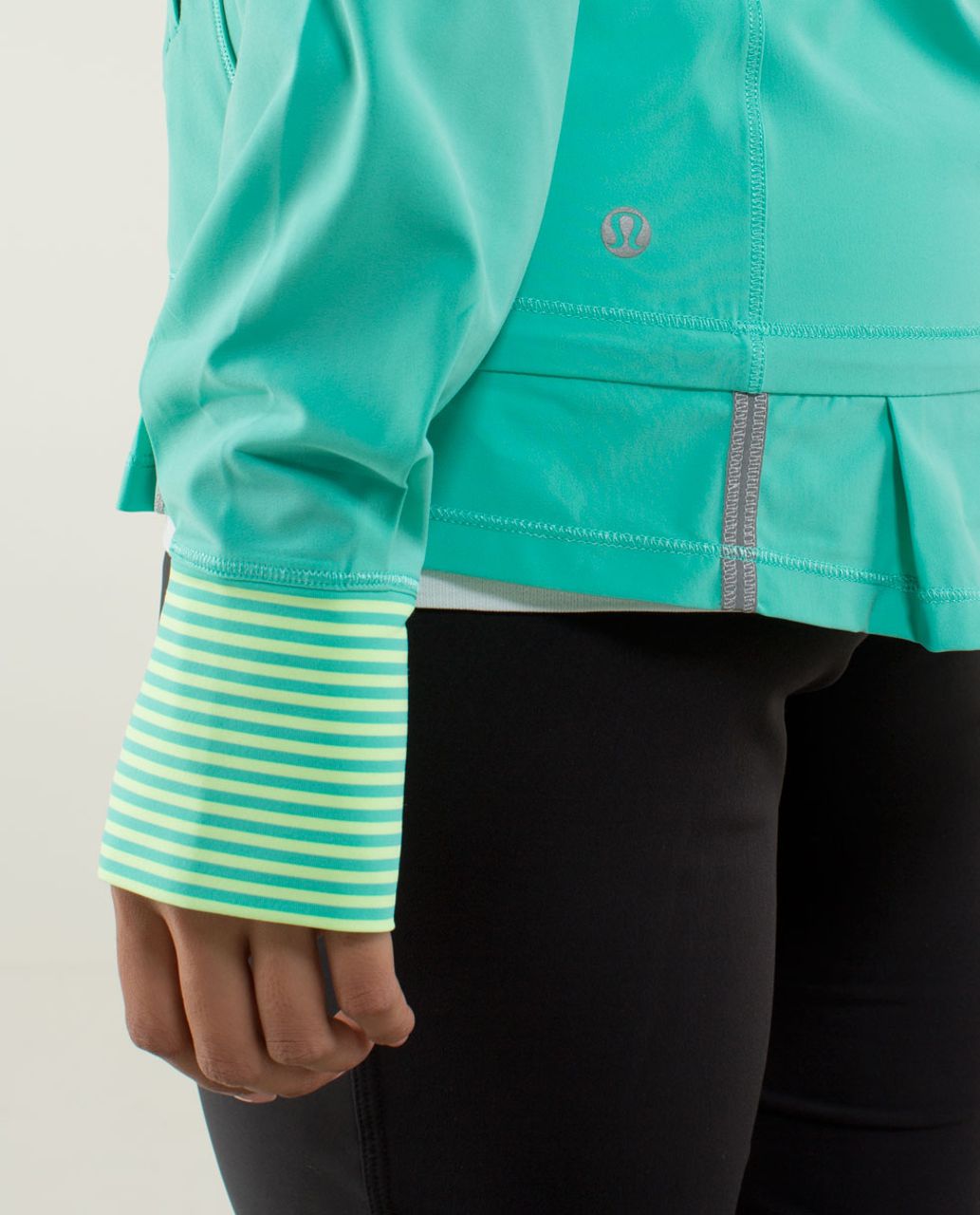 Lululemon Lightened Up Pullover - Bali Breeze / 1 / 8 Stripe Bali Breeze