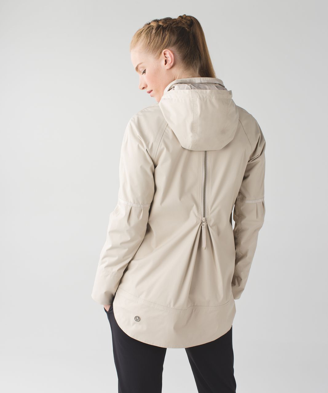 Lululemon Fo Drizzle Jacket - Cashew 