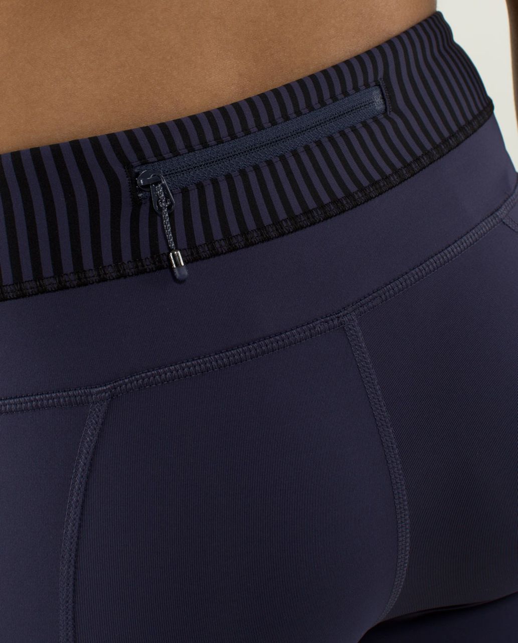 Lululemon Run: Inspire Crop II - Cadet Blue / 1 / 8 Stripe Cadet