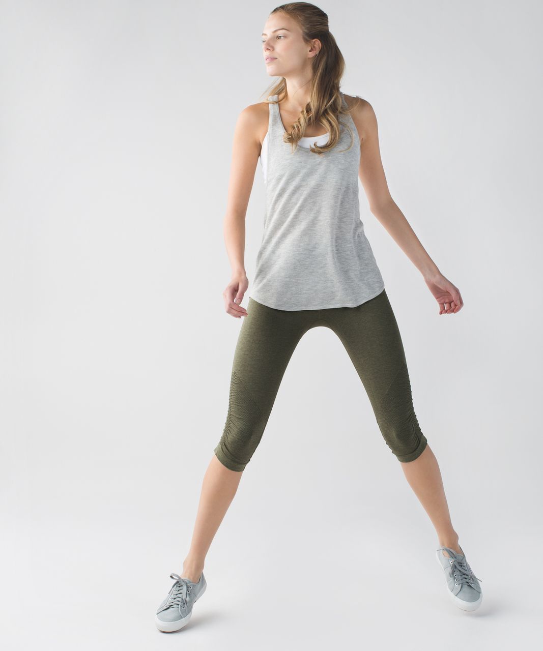 Lululemon In The Flow Crop II (First Release) - Heathered Fatigue Green