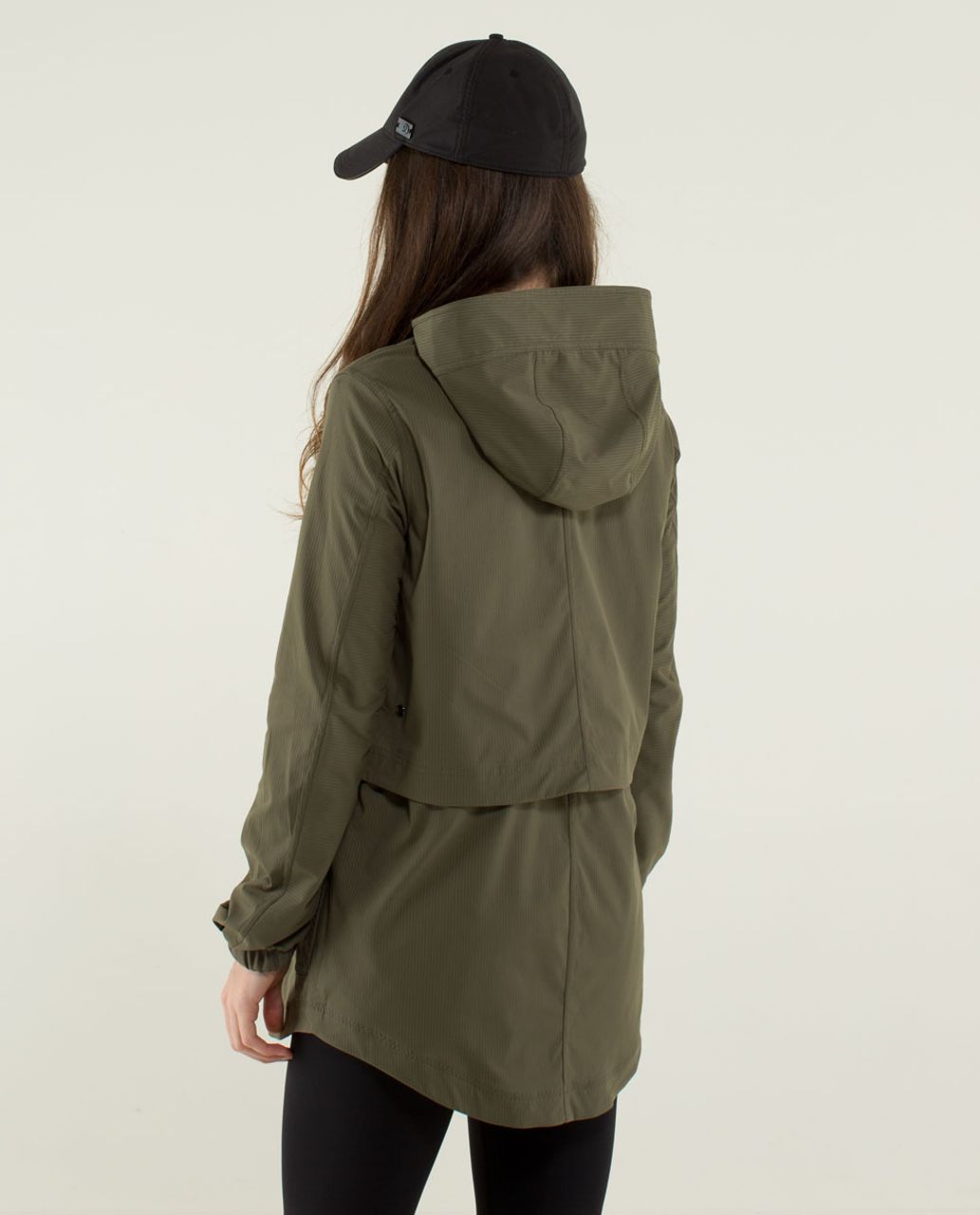 Lululemon Yogi Anorak Jacket - Fatigue 