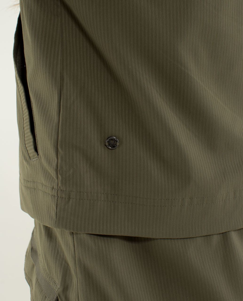 Lululemon Yogi Anorak Jacket - Fatigue Green