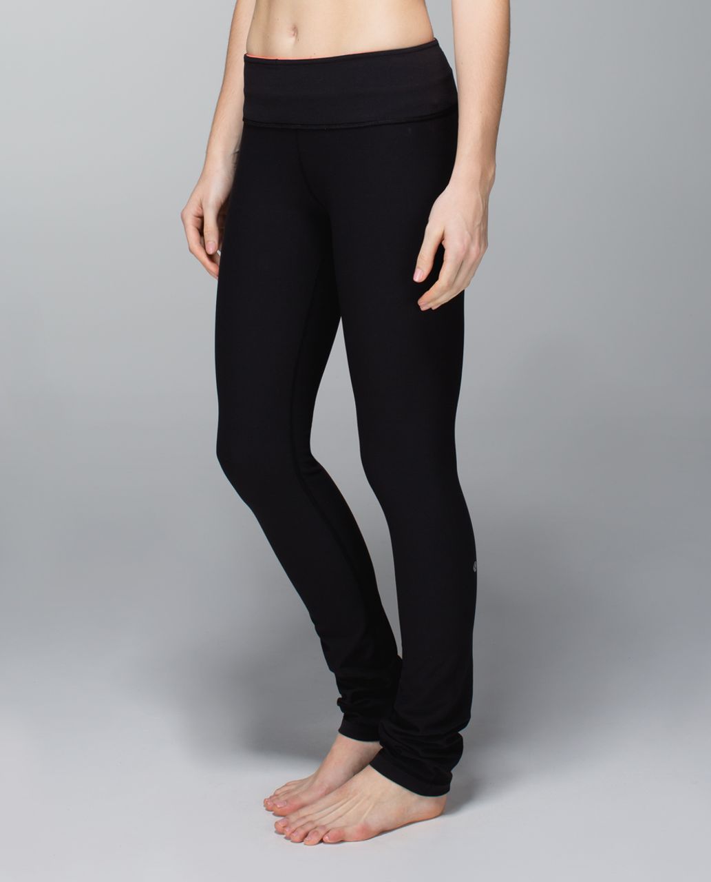 Lululemon Skinny Groove Pant *Full-On Luon - Black / Very Light Flare / Silver Spoon