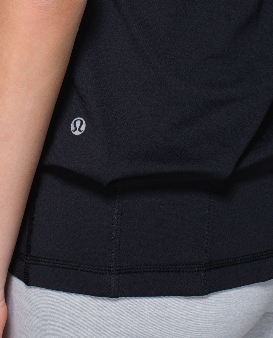 Lululemon Flow & Go Tank - Black