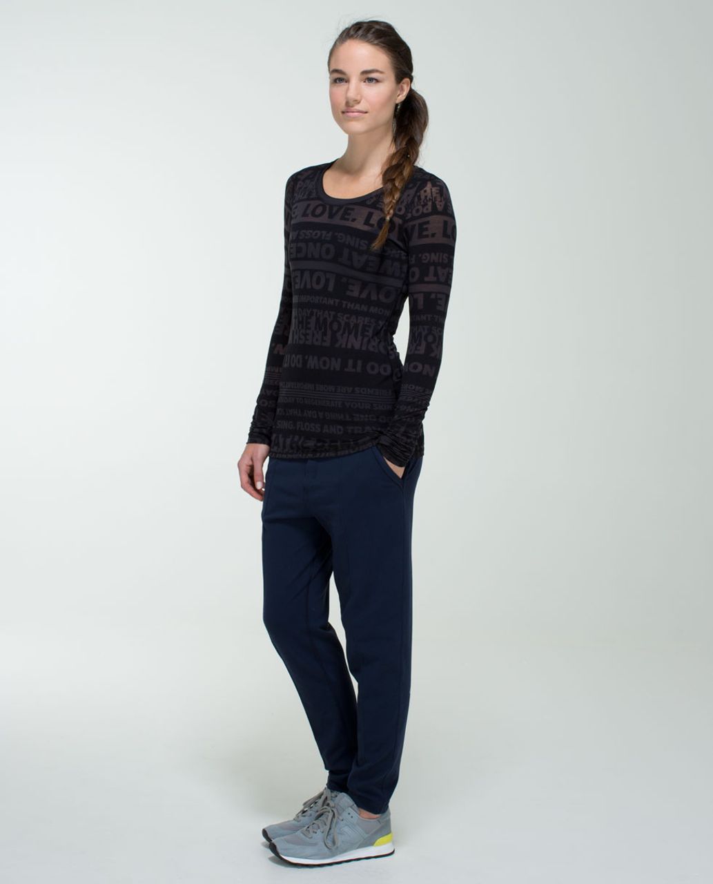 Lululemon Daily Practice Long Sleeve - Discover Manifesto Burnout Black