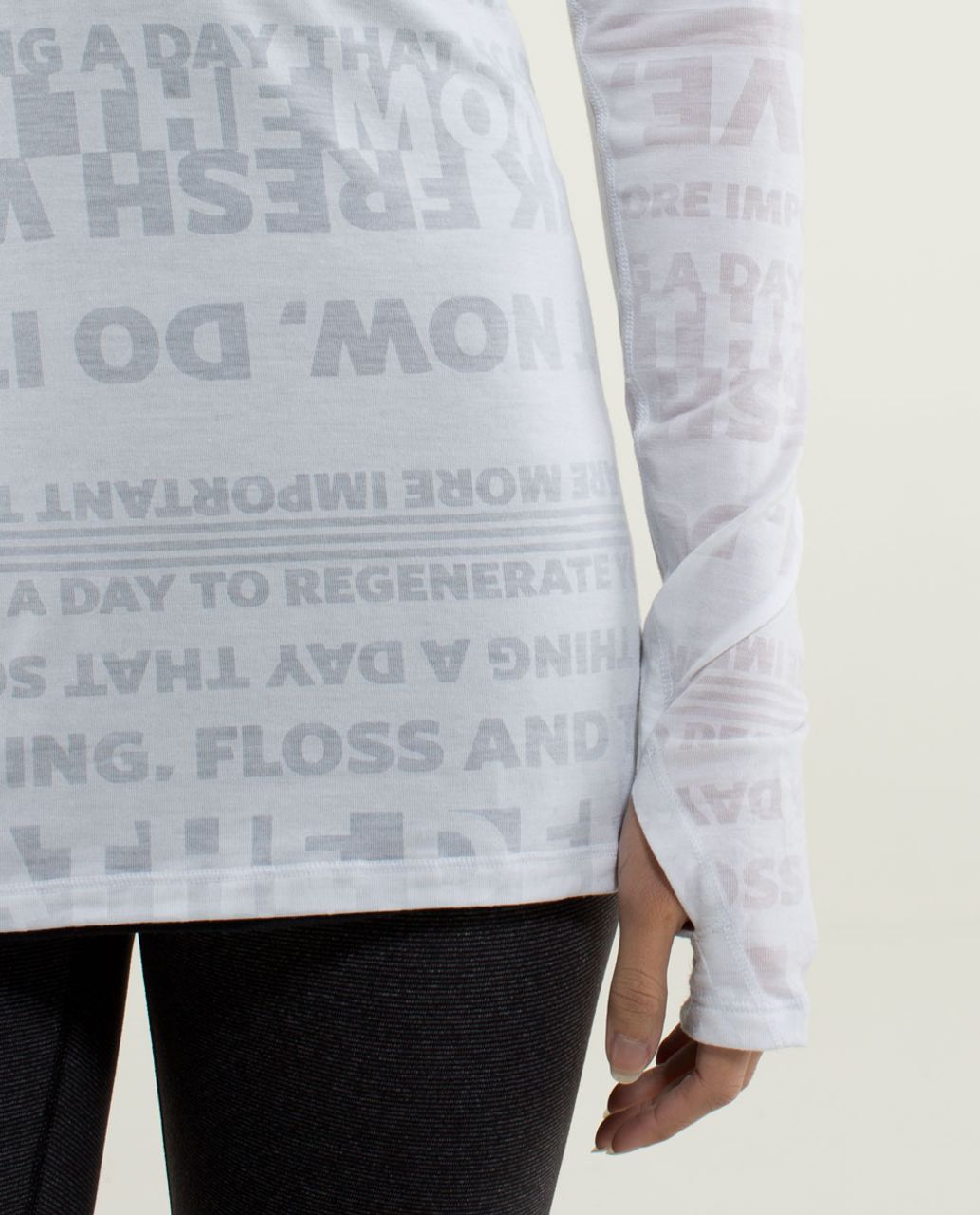 Lululemon Daily Practice Long Sleeve (First Release) - Discover Manifesto Burnout White