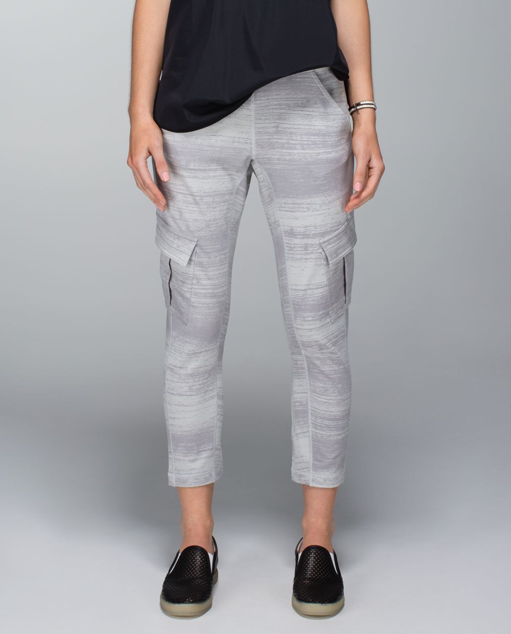 Lululemon Carry And Go Pant II - Righteous Stripe Silver Spoon / Ambient Grey