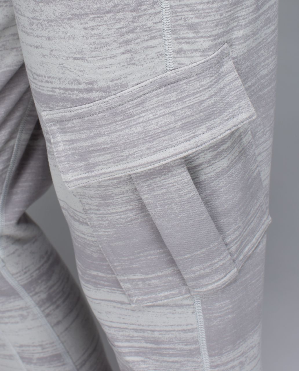 Lululemon Carry And Go Pant II - Righteous Stripe Silver Spoon / Ambient Grey