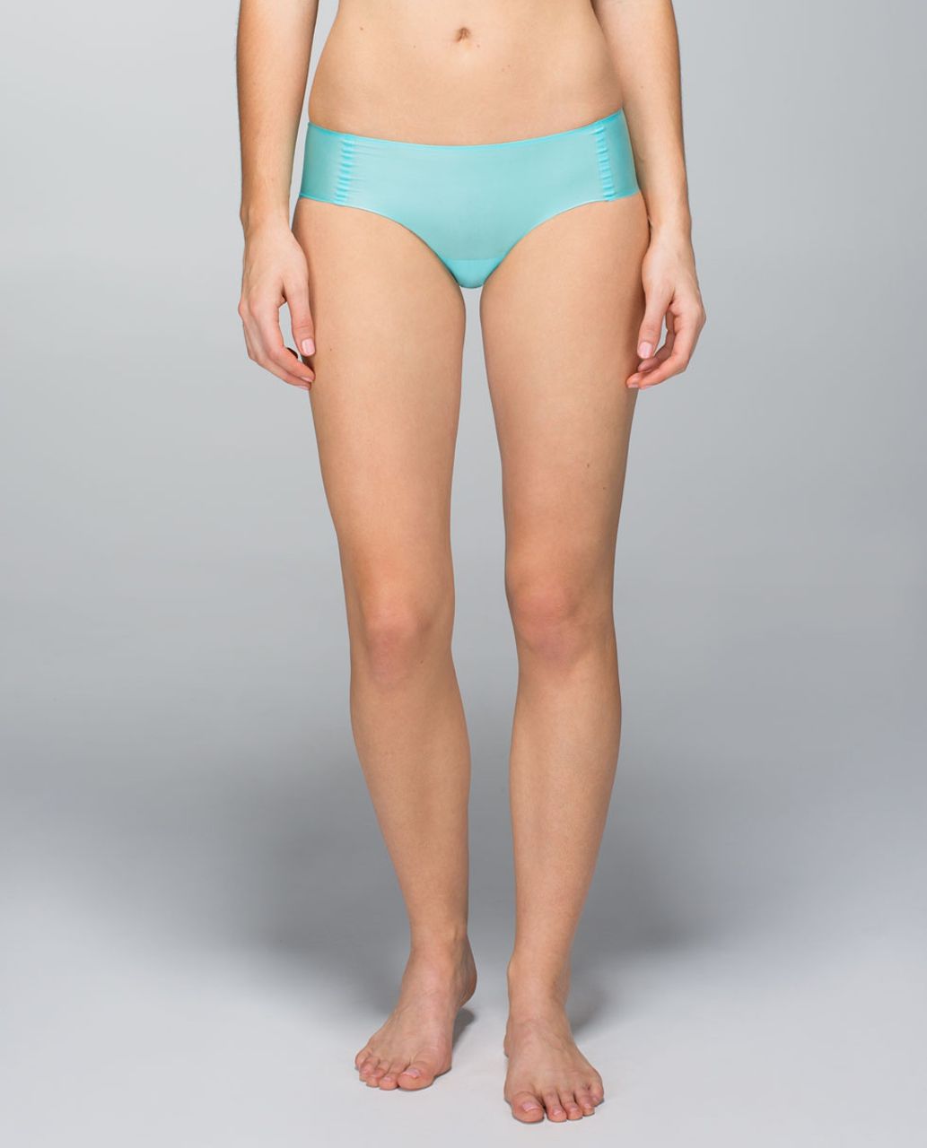 Lululemon Light As Air Hipster - Angel Blue