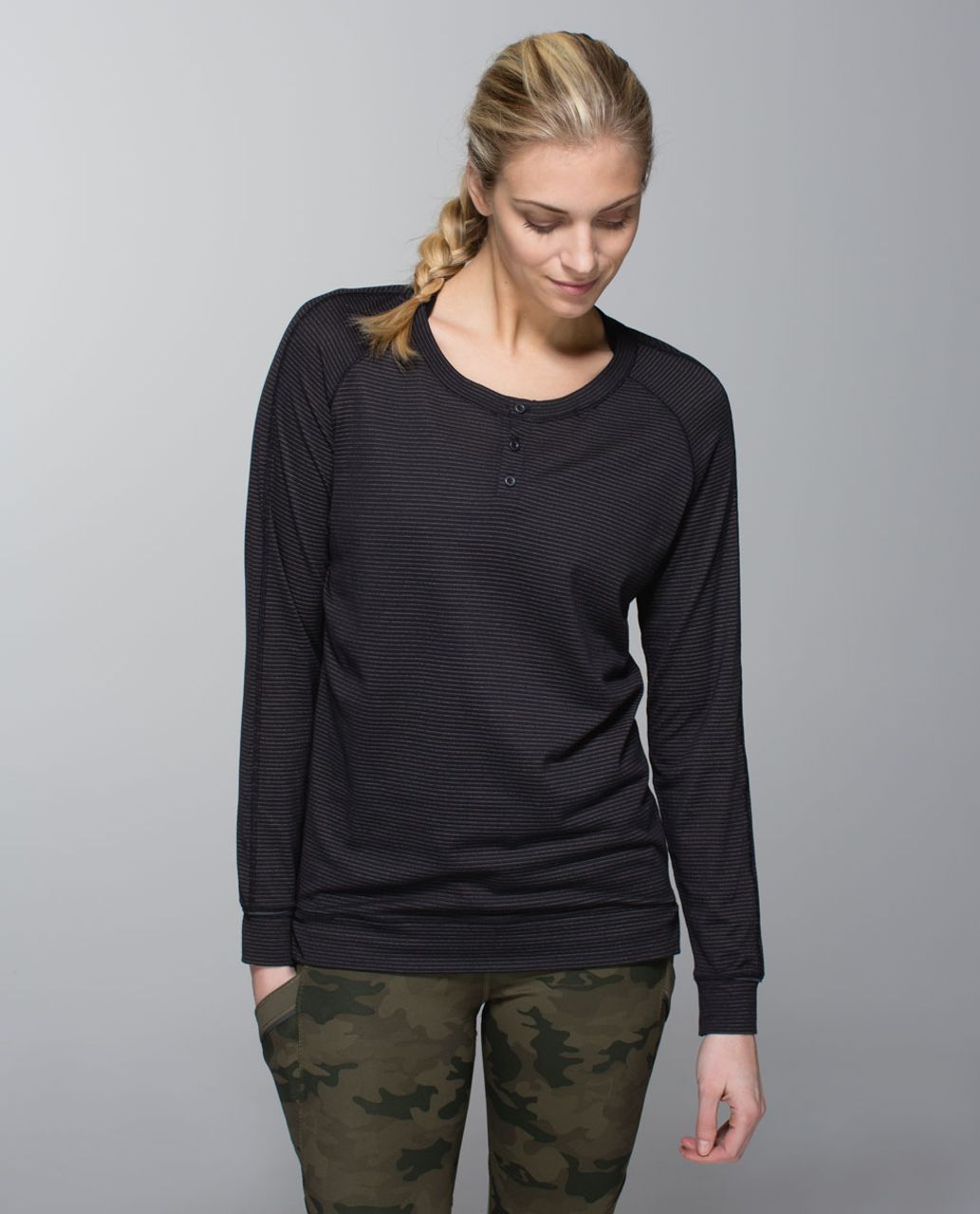 Lululemon Runamuck Long Sleeve - Black