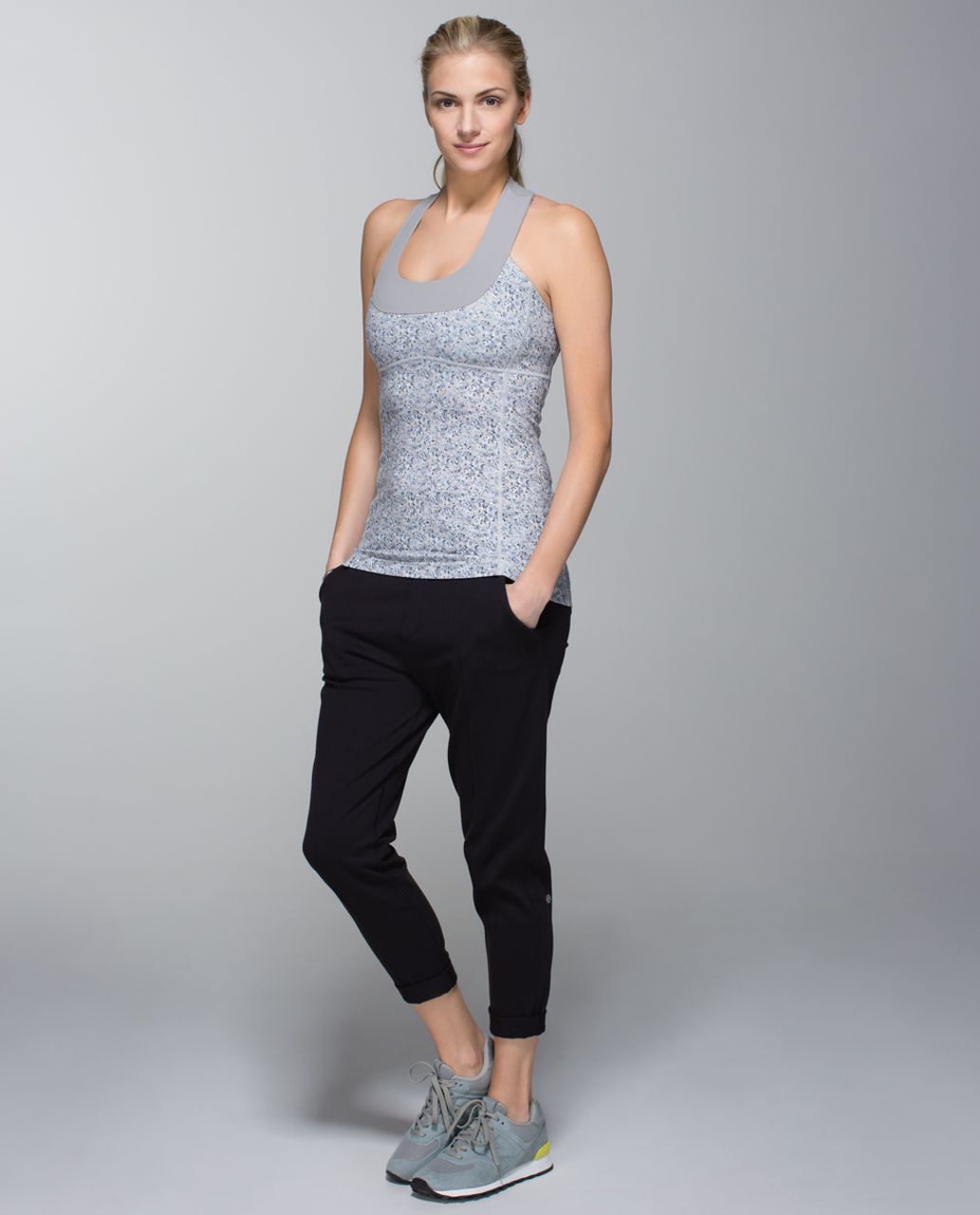 Lululemon Elevate Tank - Ambient Grey / Petite Fleur Silver Spoon - lulu  fanatics