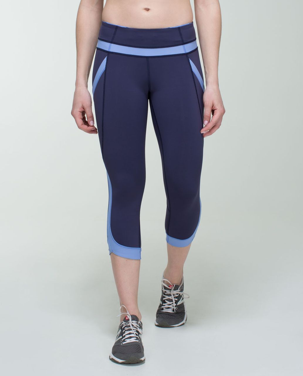 Lululemon Chase Me Crop II - Cadet Blue / Lullaby