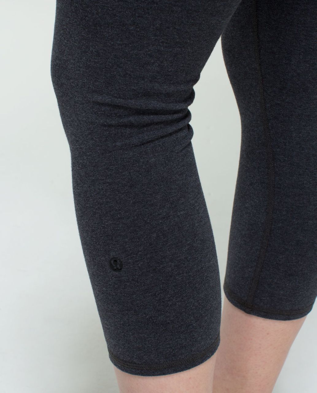 Lululemon Wunder Under Crop (Roll Down) *Cotton - Heathered Black